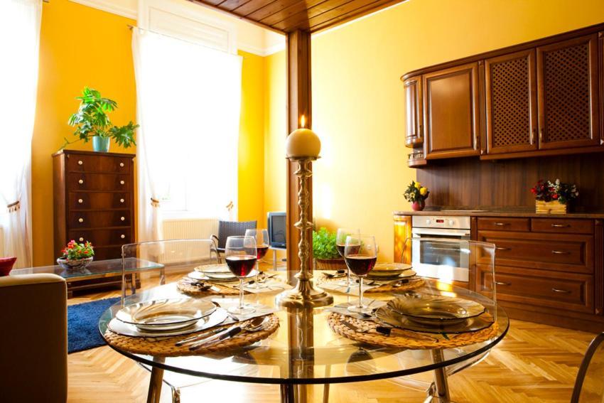 Bouillon Apartman Budapest Esterno foto